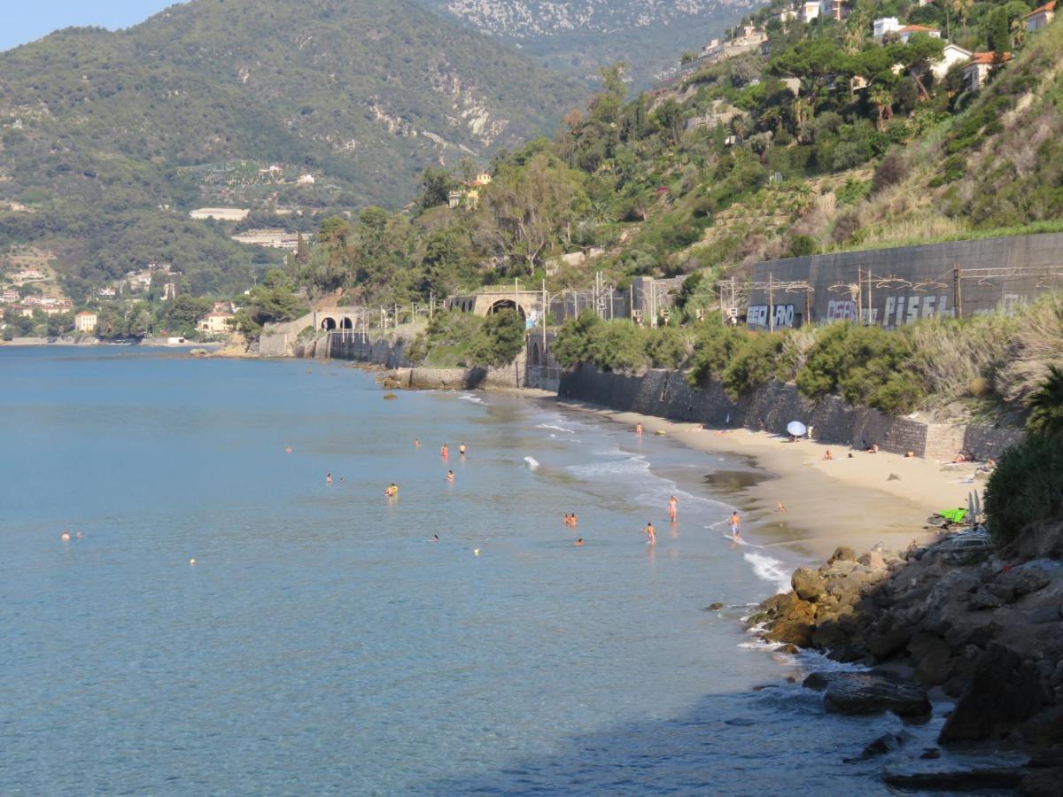 Ferienwohnung Amaita Ventimiglia Exterior foto